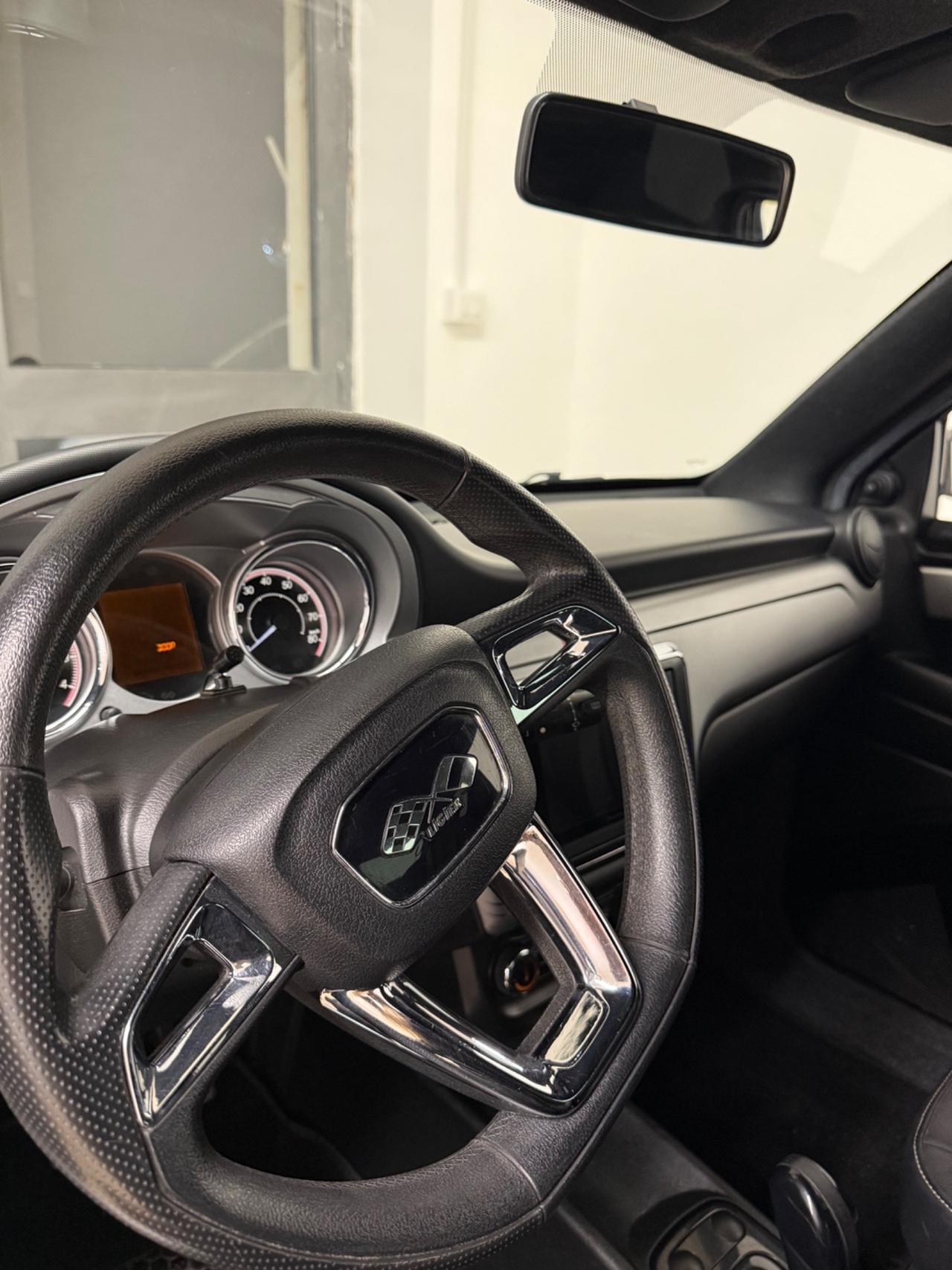 Ligier JS JS50 DCI Revolution Elegance Ice