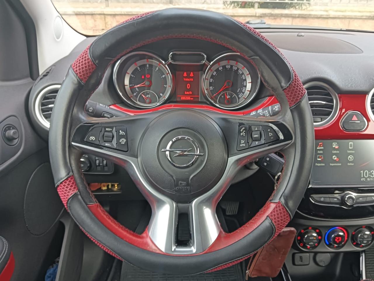 Opel Adam 1.4 87 CV GPL Tech Unlimited