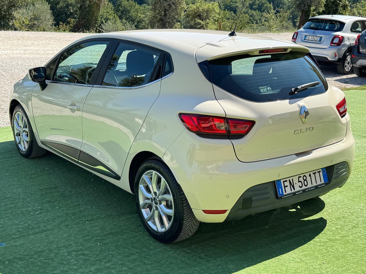 Renault Clio dCi 8V 75 CV 5 p energy intens
