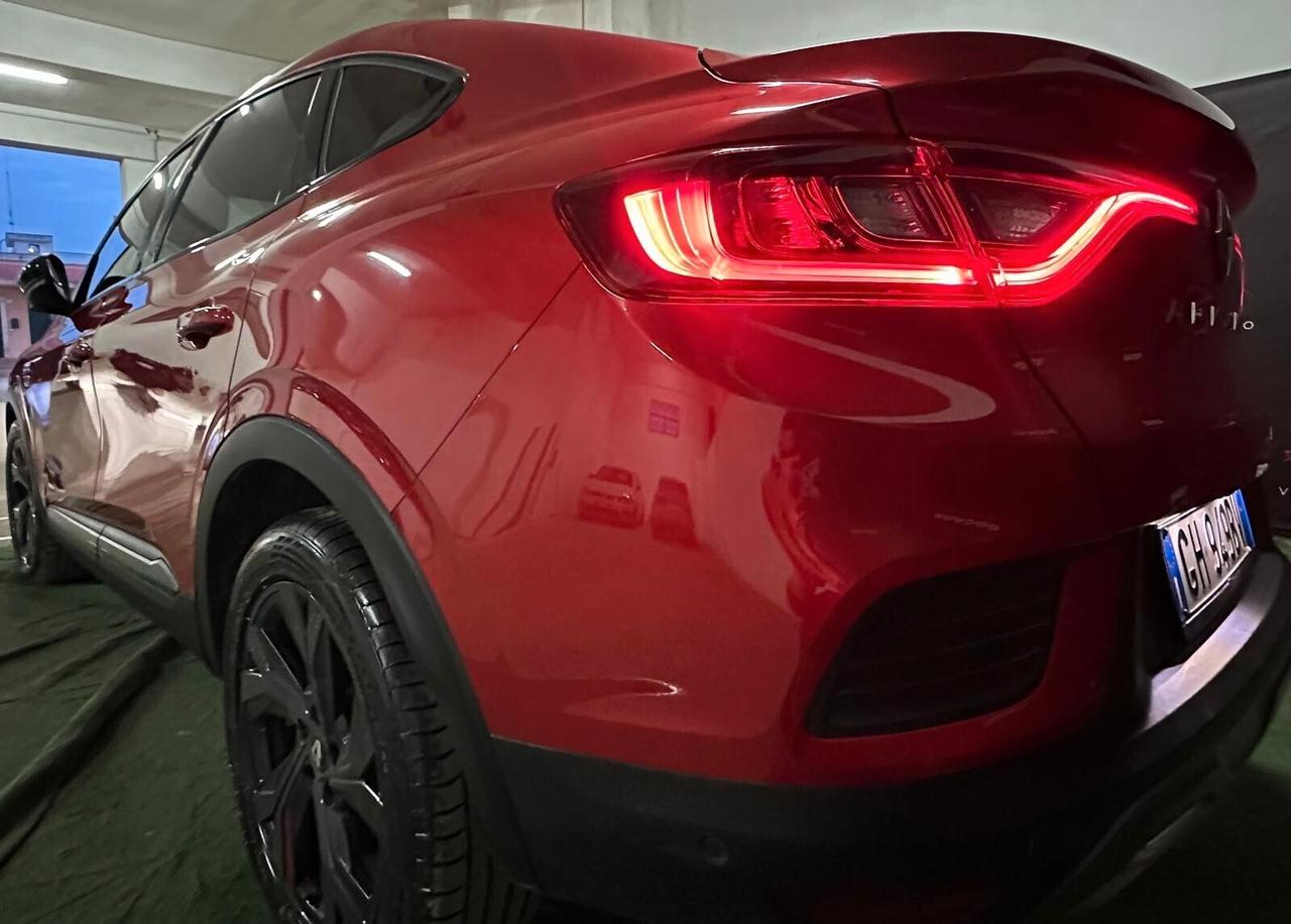 Renault Arkana Hybrid E-Tech 145 CV R.S. Line