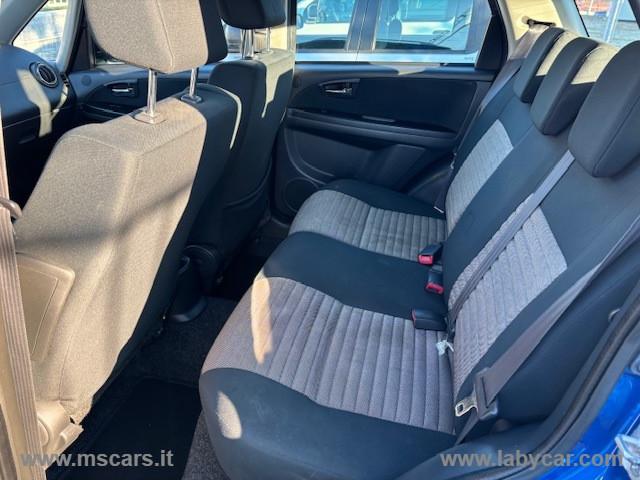FIAT Sedici 1.6 4x4 Emotion