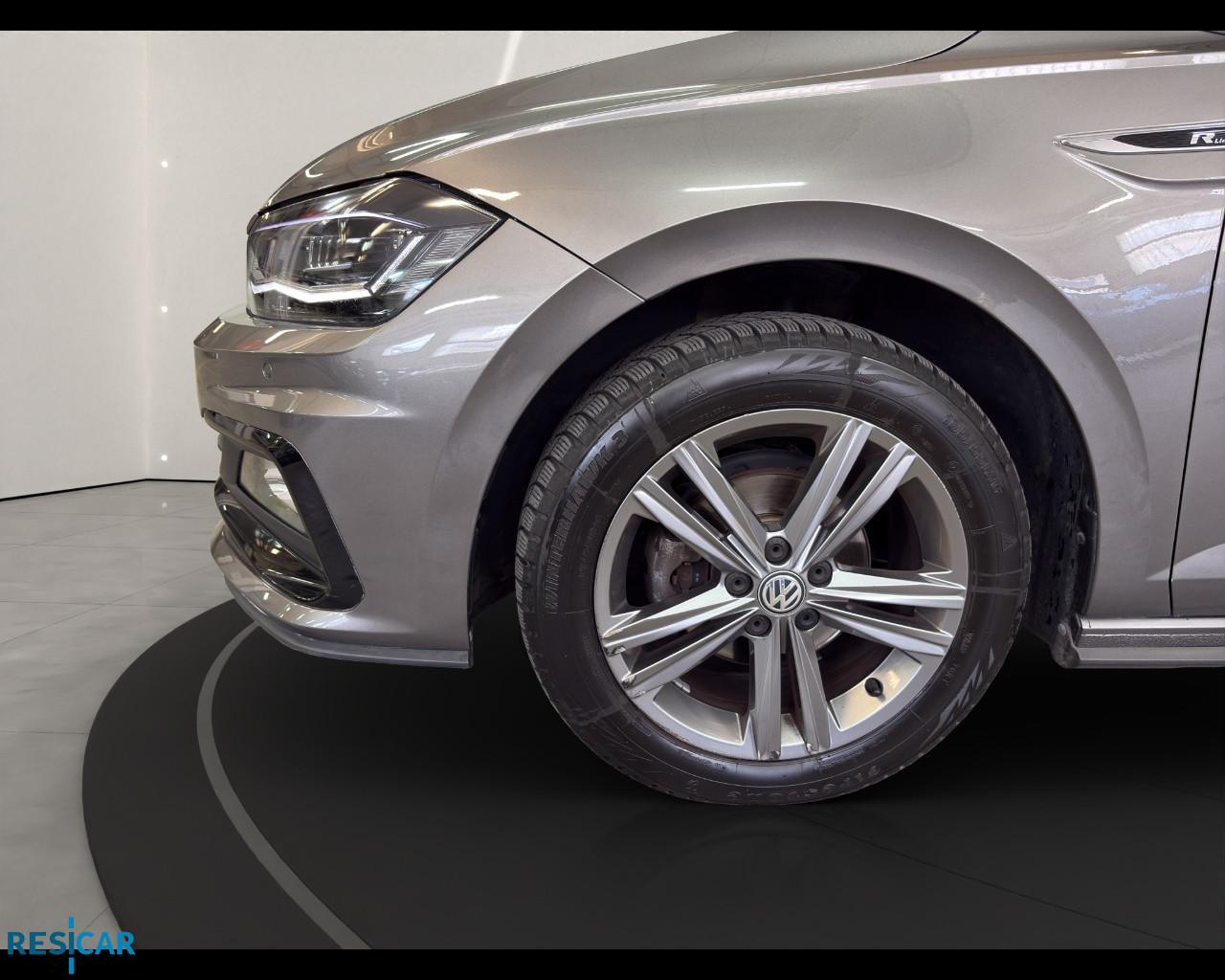 Volkswagen Polo 5p 1.0 tgi Sport 90cv IDONEA NEOPATENTATO