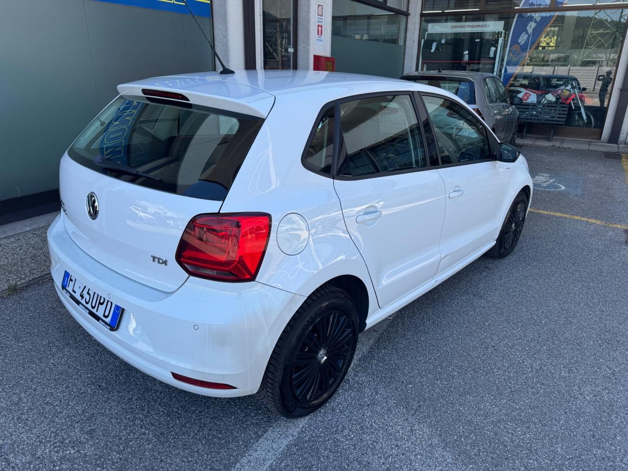 Volkswagen Polo 1.4 TDI Comfortline 2017