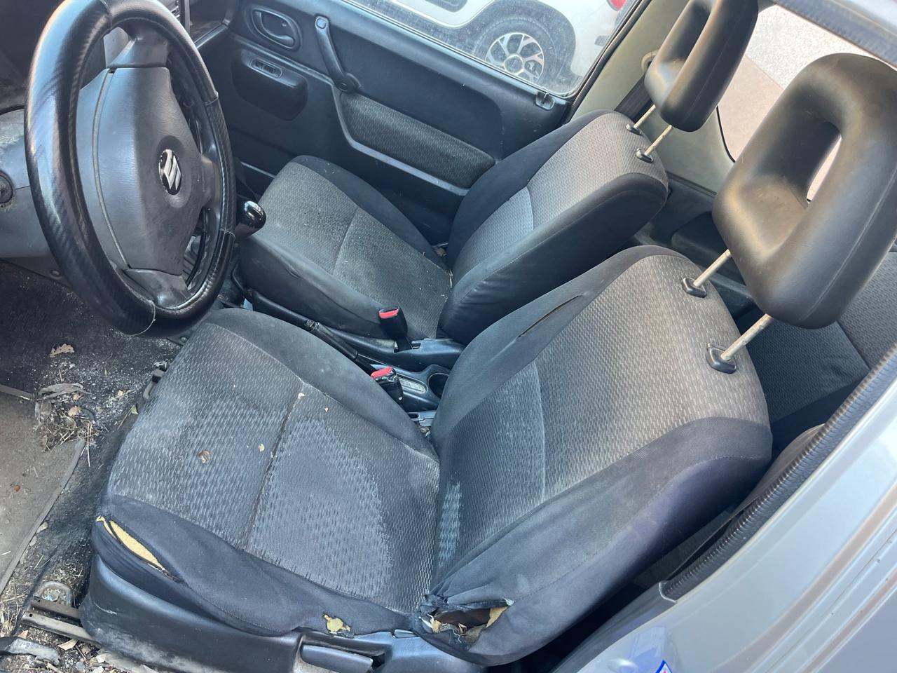 Suzuki Jimny 1.5 DDiS cat 4WD forse cinghia saltata