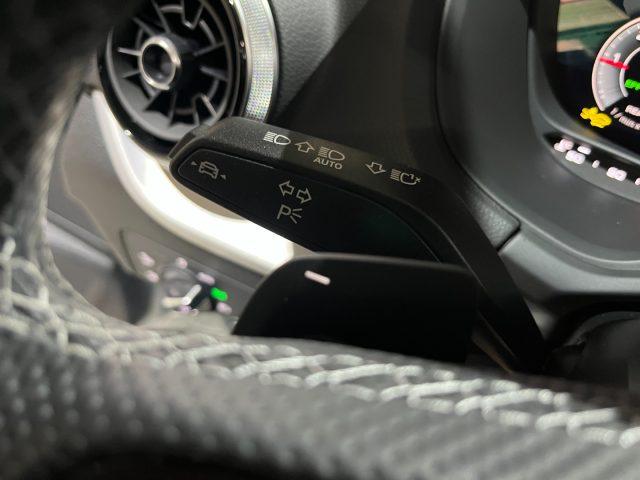 AUDI Q2 35TDI Stronic S line "19 Sline/Telec./Navi/MATRIX