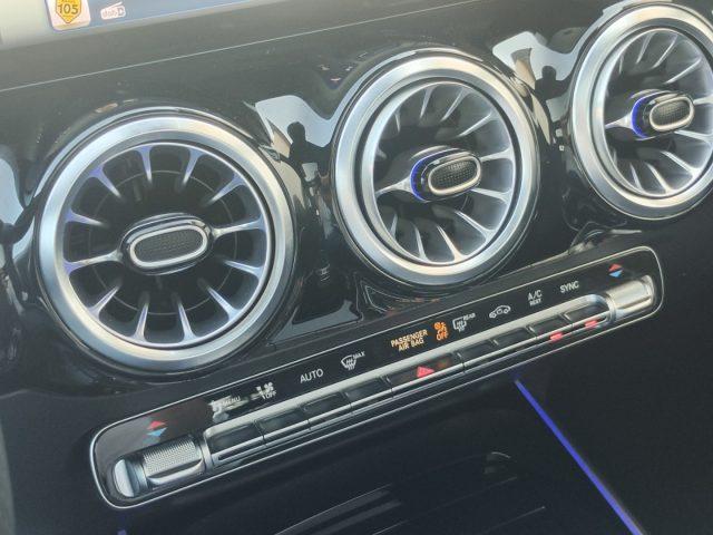 MERCEDES-BENZ GLA 180 d Automatic AMG Line Premium