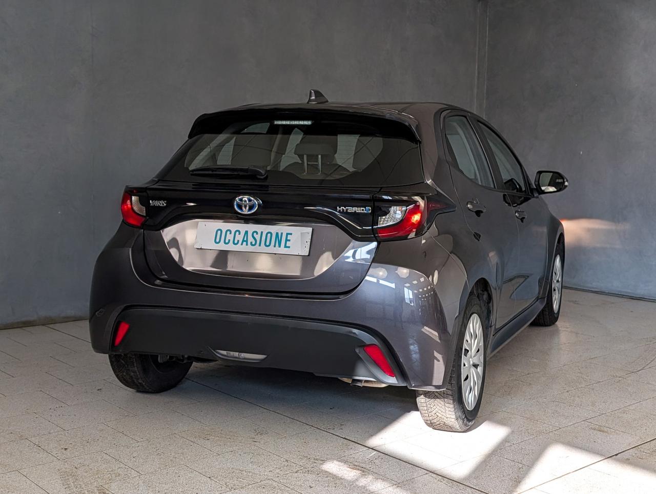 Toyota Yaris 1.5 Hybrid Automatic Business