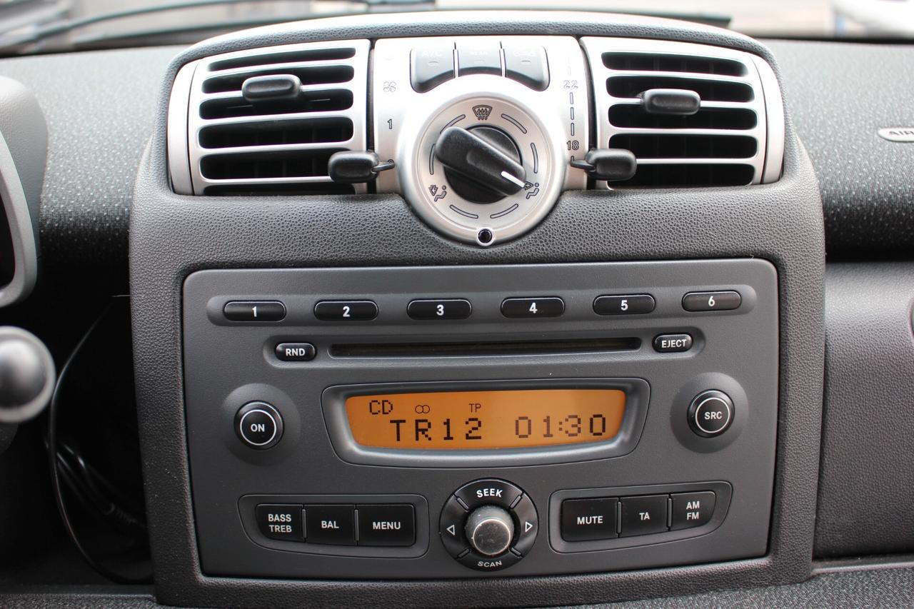 smart forTwo *PREZZO REALE* 1.0 mhd 71cv KM REALI CERTIFICATI GARANZIA 12 MESI TAGLIANDATA E GOMMATA