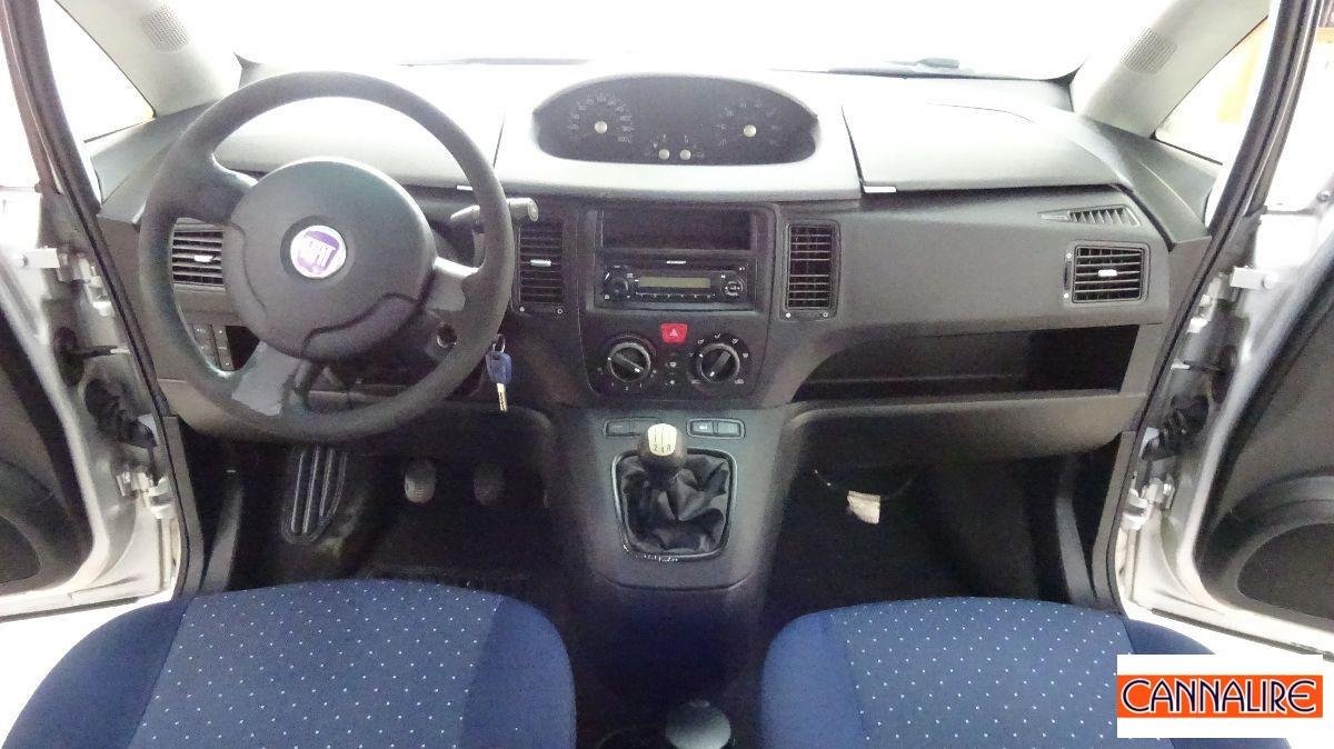 FIAT - Idea - 1.3 Multijet 16V 70CV BlackEnergy