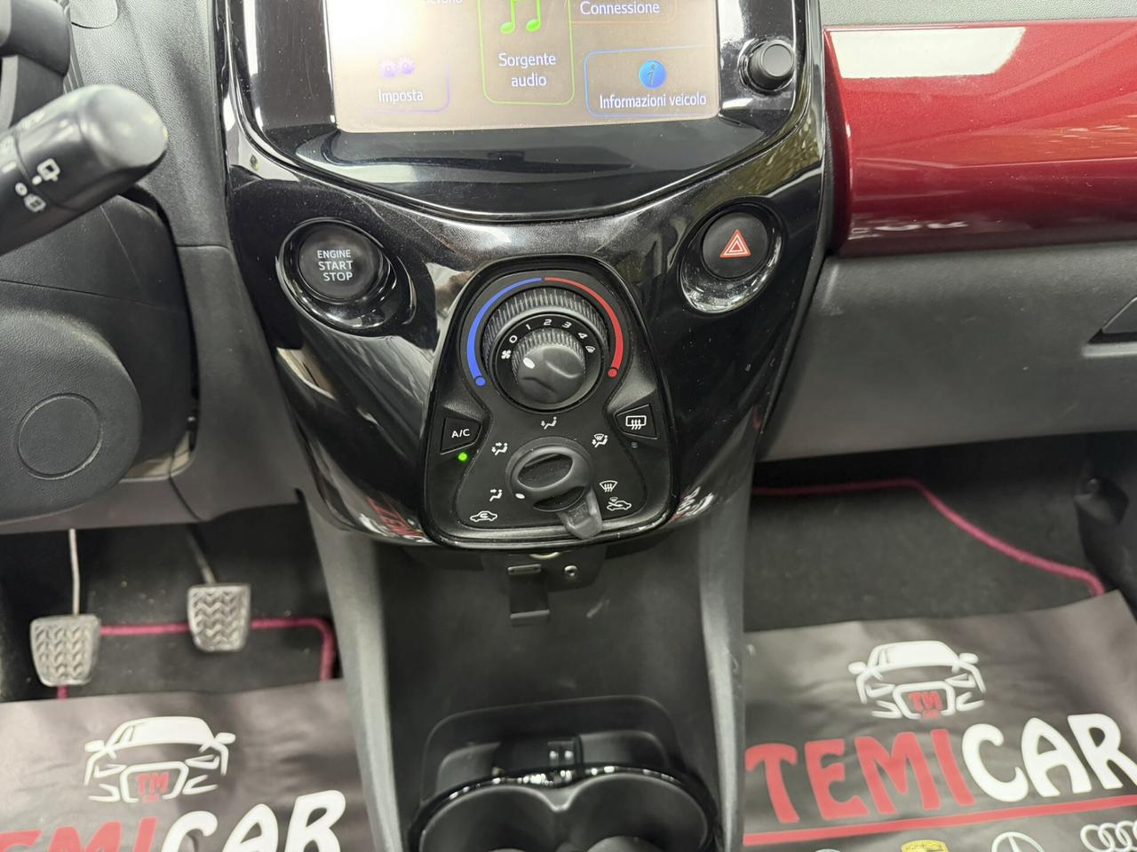 Toyota Aygo 1.0 VVT-i 69 CV 5 porte x-wave TSS