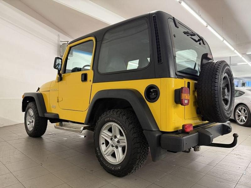 Jeep Wrangler 2.5 cat Sport