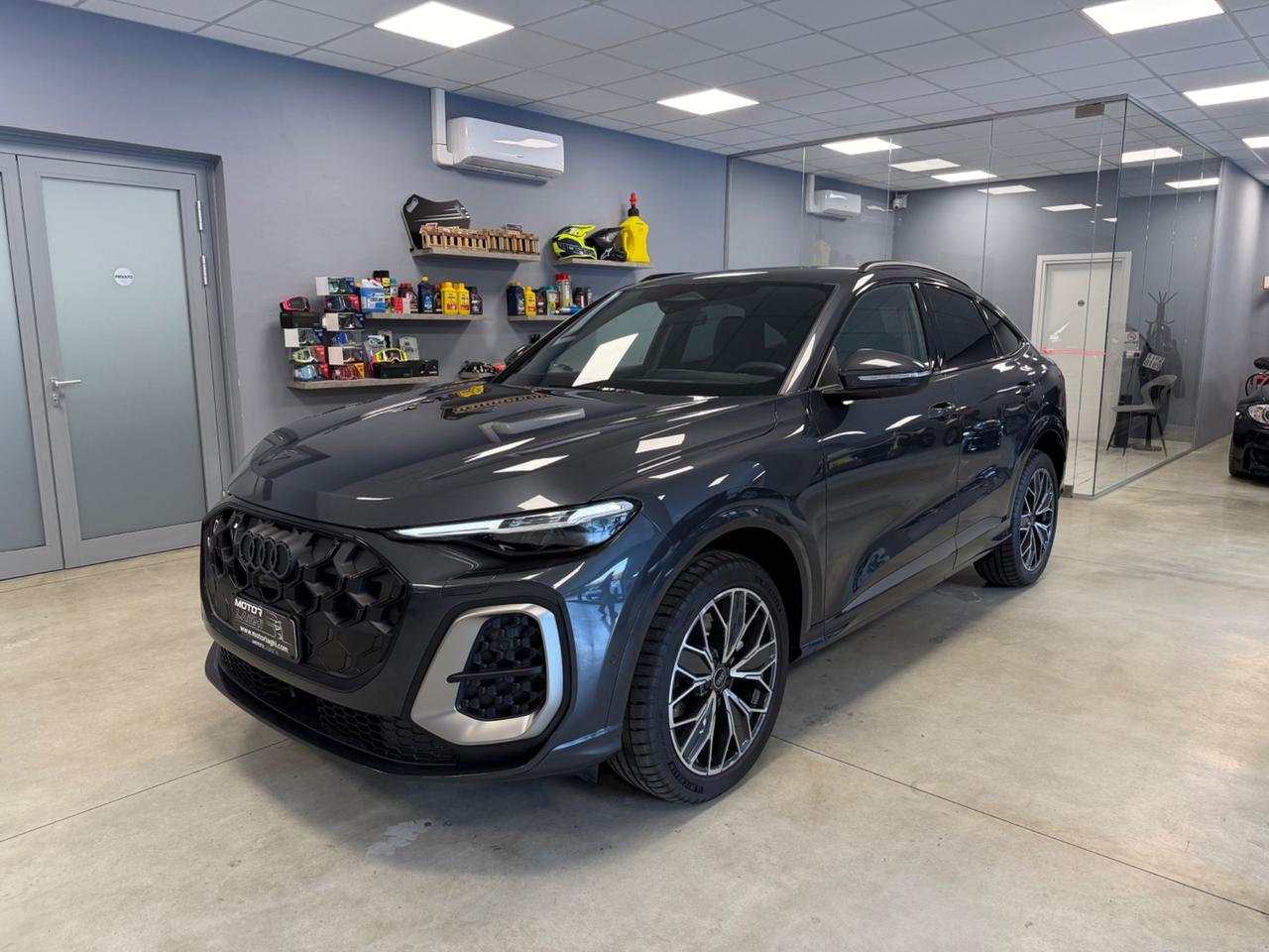 Audi Q5 SQ5 TFSI mHEV+ quattro Launch edition