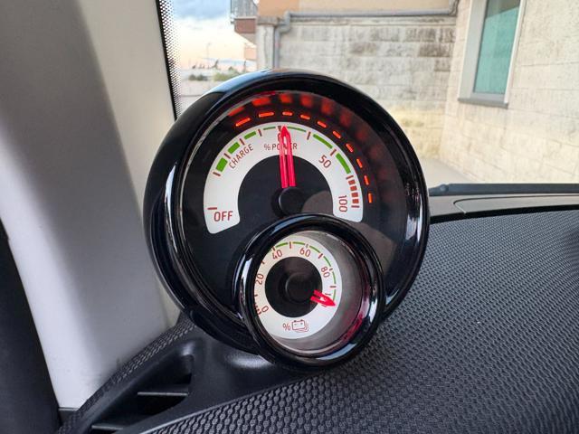 SMART ForTwo EQ Prime 22KW-INTERNI IN PELLE-SEDILI RISCAL.
