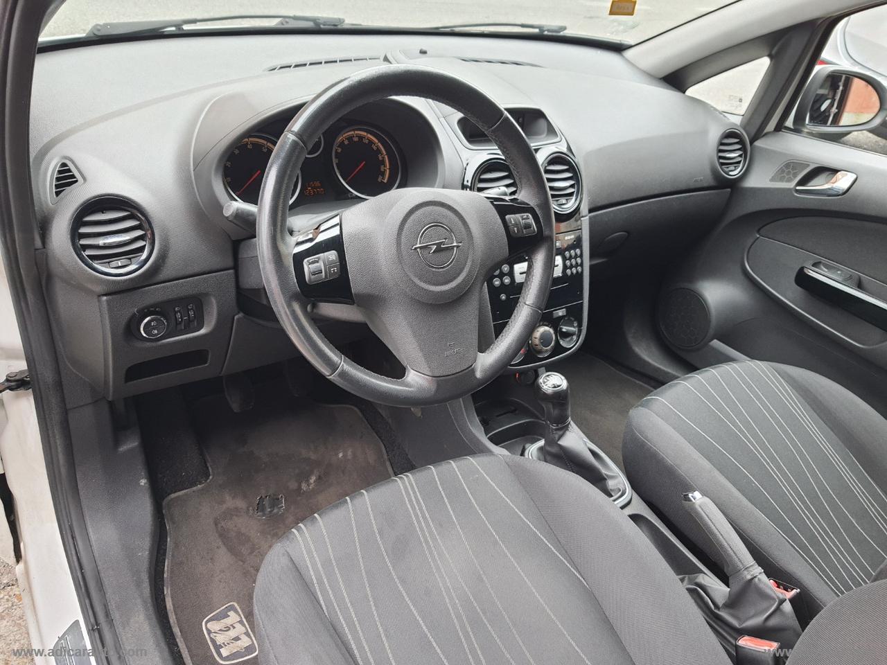 OPEL Corsa 1.2 3p. Sport