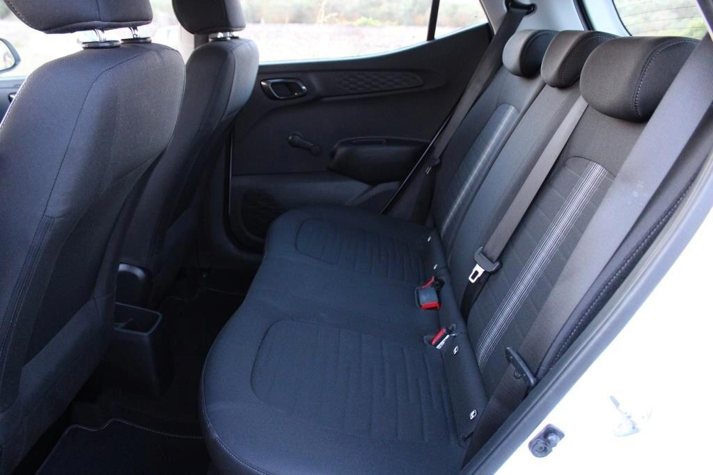 HYUNDAI i10 1.0 MPI *Carplay