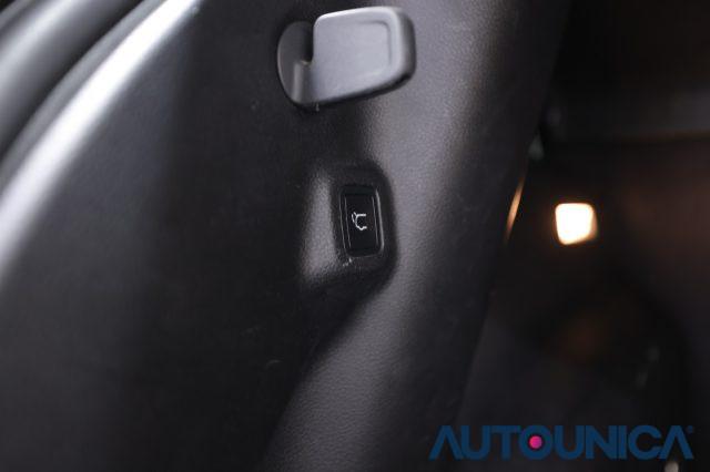 JEEP Compass 2.0 MULTIJET II AUTOMATICA 4WD LIMITED FARI LED