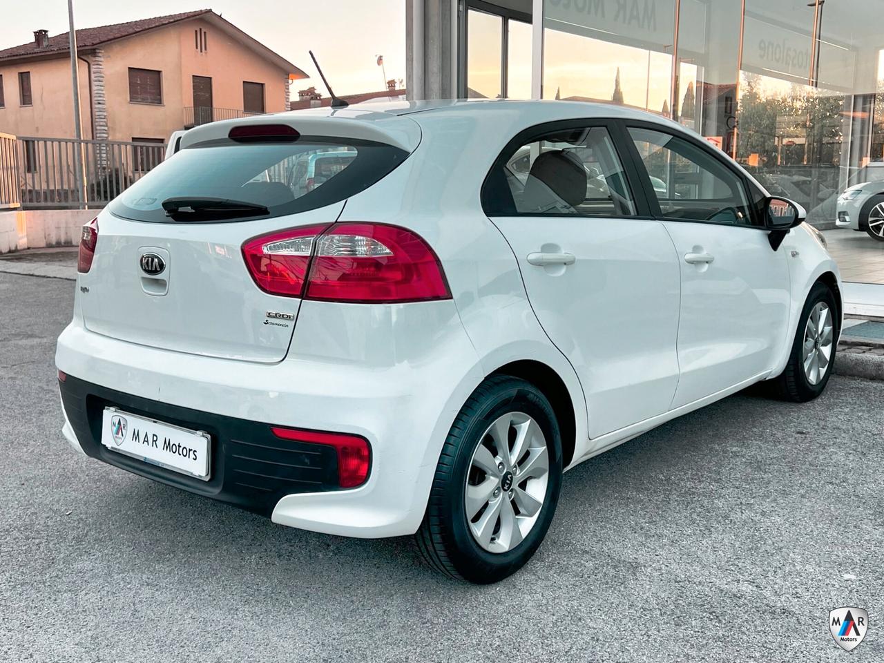 Kia Rio 1.1 CRDi 5p. Cool