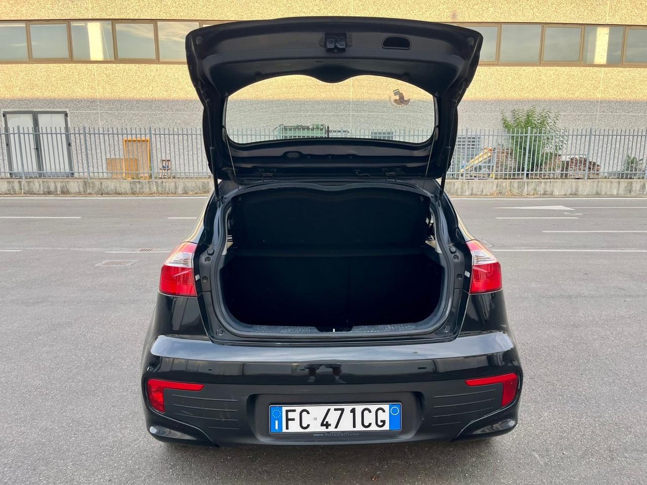 Kia Rio 1.2GPL 2016 151.000km euro6 per neopatentati
