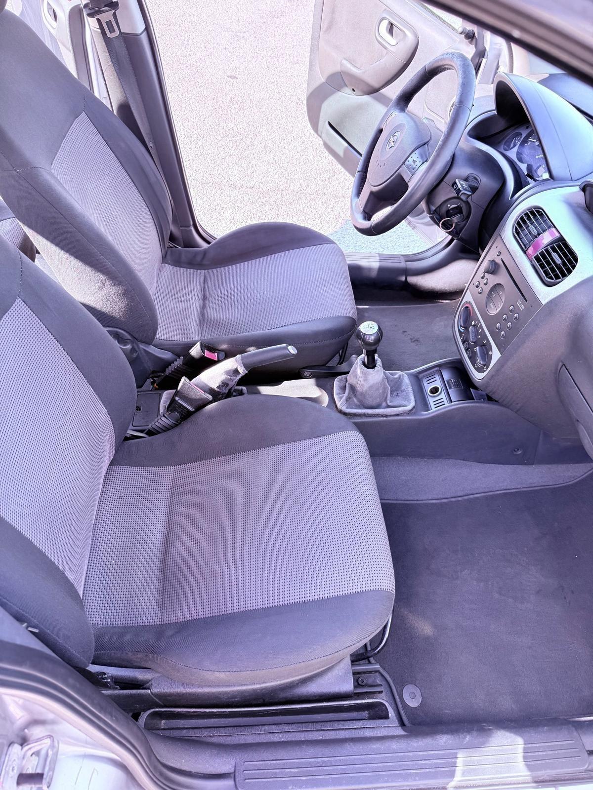 Opel Corsa 1.2i 16V cat 5 porte Ok neopatentati