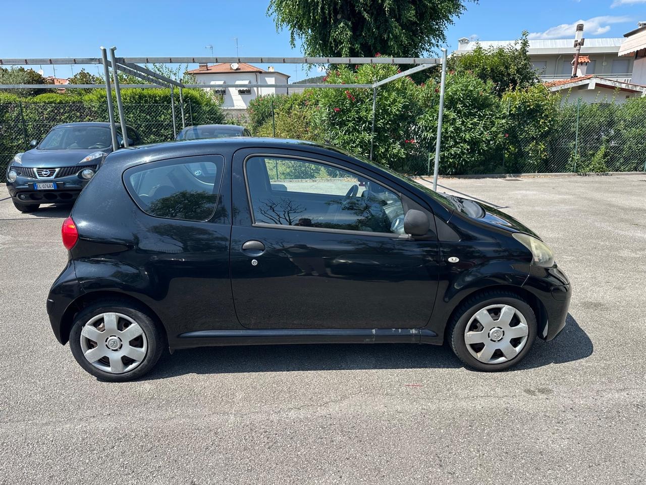 Toyota Aygo 1.0 VVT-i 3p. Now - 120.000km Neop.