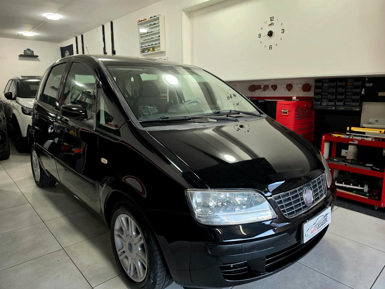 Fiat Idea 1.2 16V BlackLabel