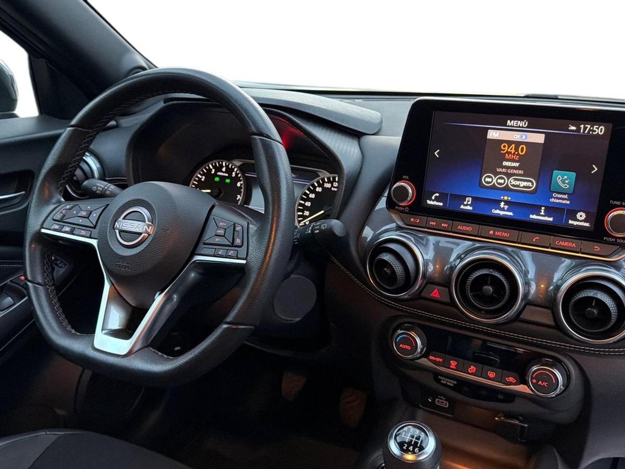Nissan Juke 1.0 dig-t n-connecta 114cv