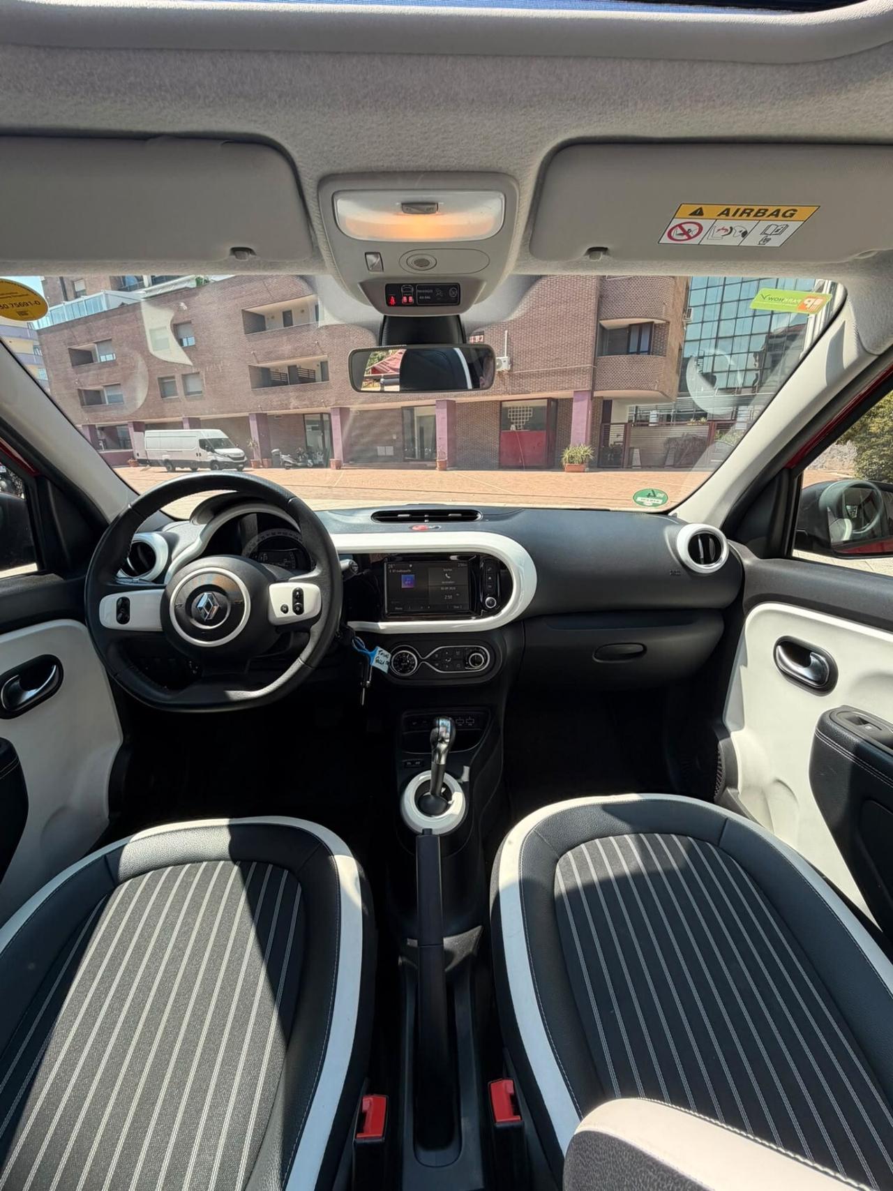 Renault Twingo TCe 95 CV EDC Intens