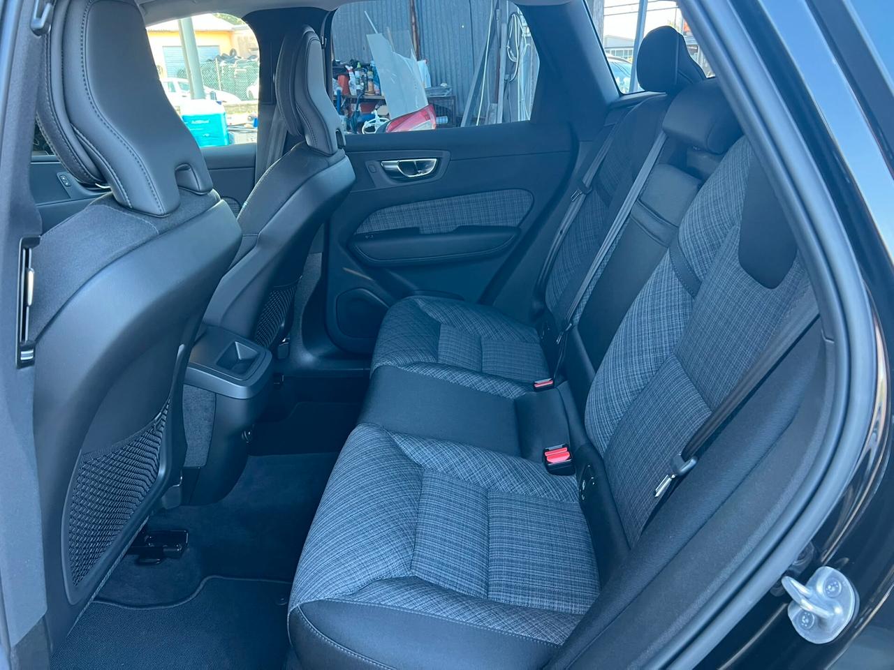 Volvo XC 60 XC60 B4 automatico Core