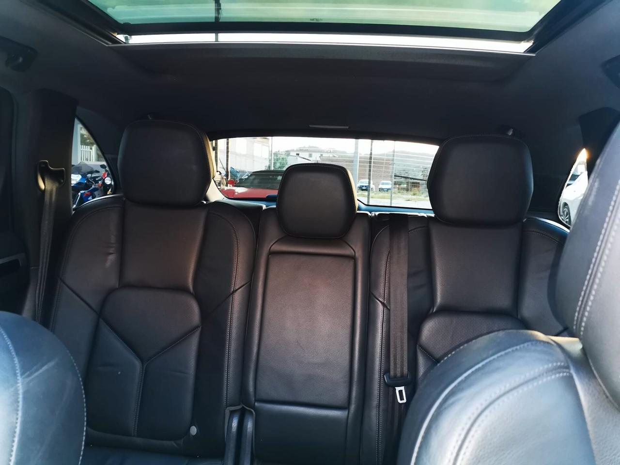 Porsche Cayenne 3.0 Diesel TETTO 2013