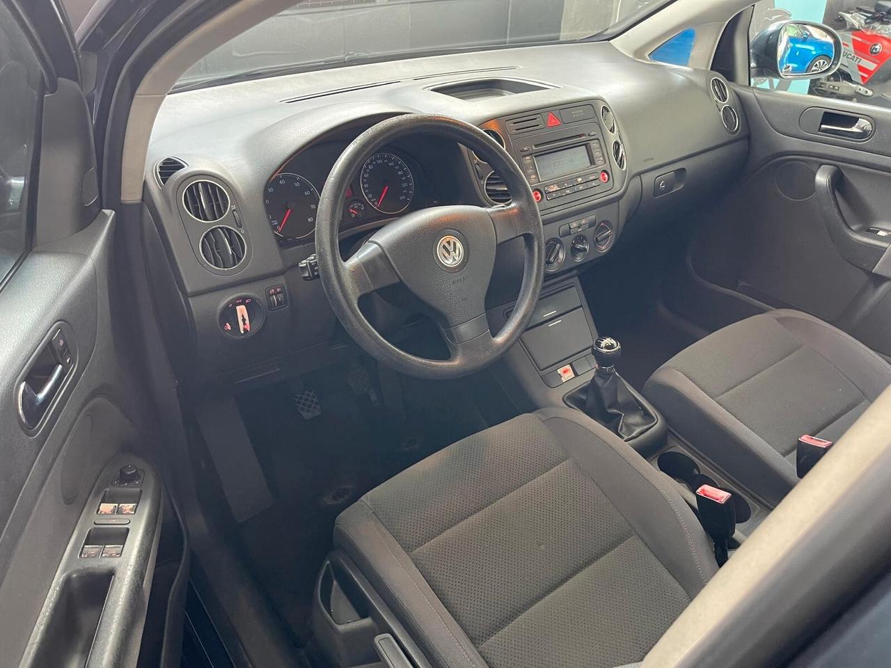 Volkswagen Golf Plus 1.6 16V FSI Comfortline