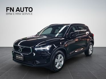 Volvo XC40 T2 Momentum Core