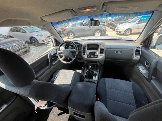MITSUBISHI Pajero 3.2 16V DI-D 5p. aut. Intense
