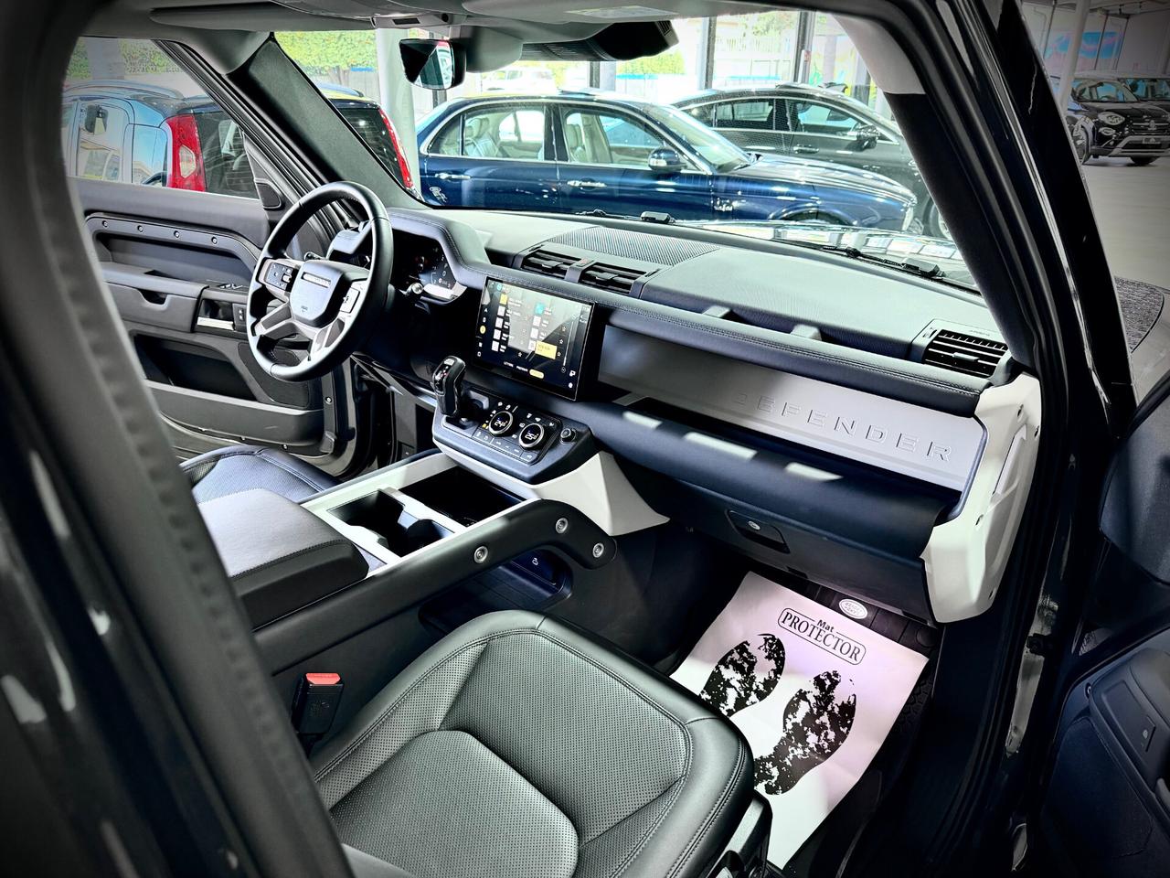 Land Rover Defender 90 3.0D I6 200 CV AWD Auto X-Dynamic SE