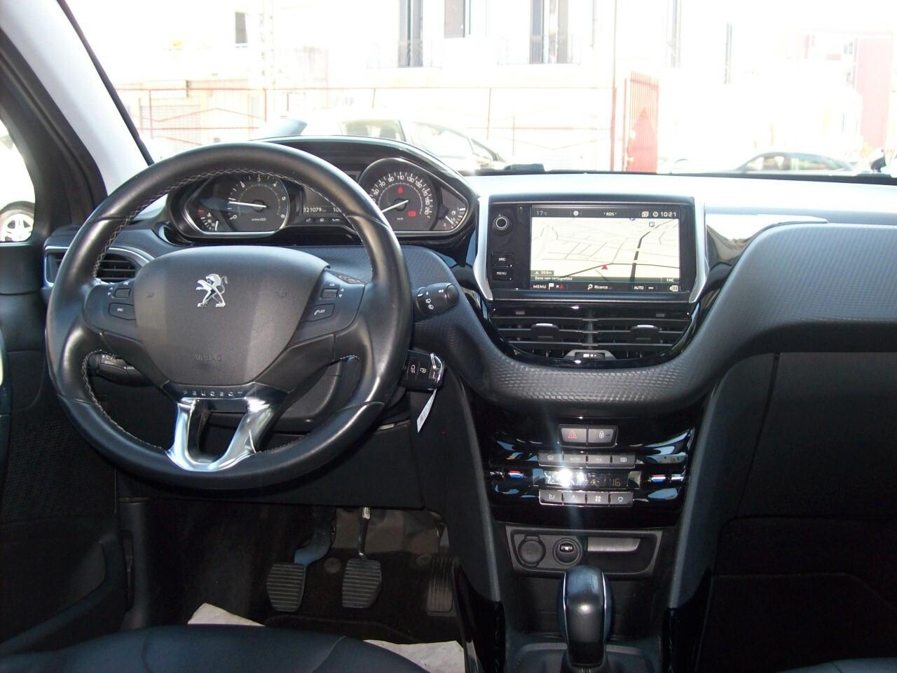 Peugeot 2008 1.5 BlueHDi 102 S&S Allure