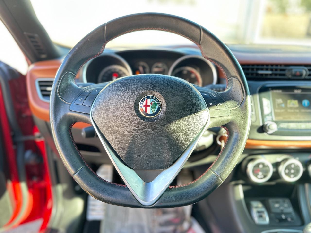 Alfa Romeo Giulietta 1.6 JTDm 120 CV-2016-NAVI-PELLE