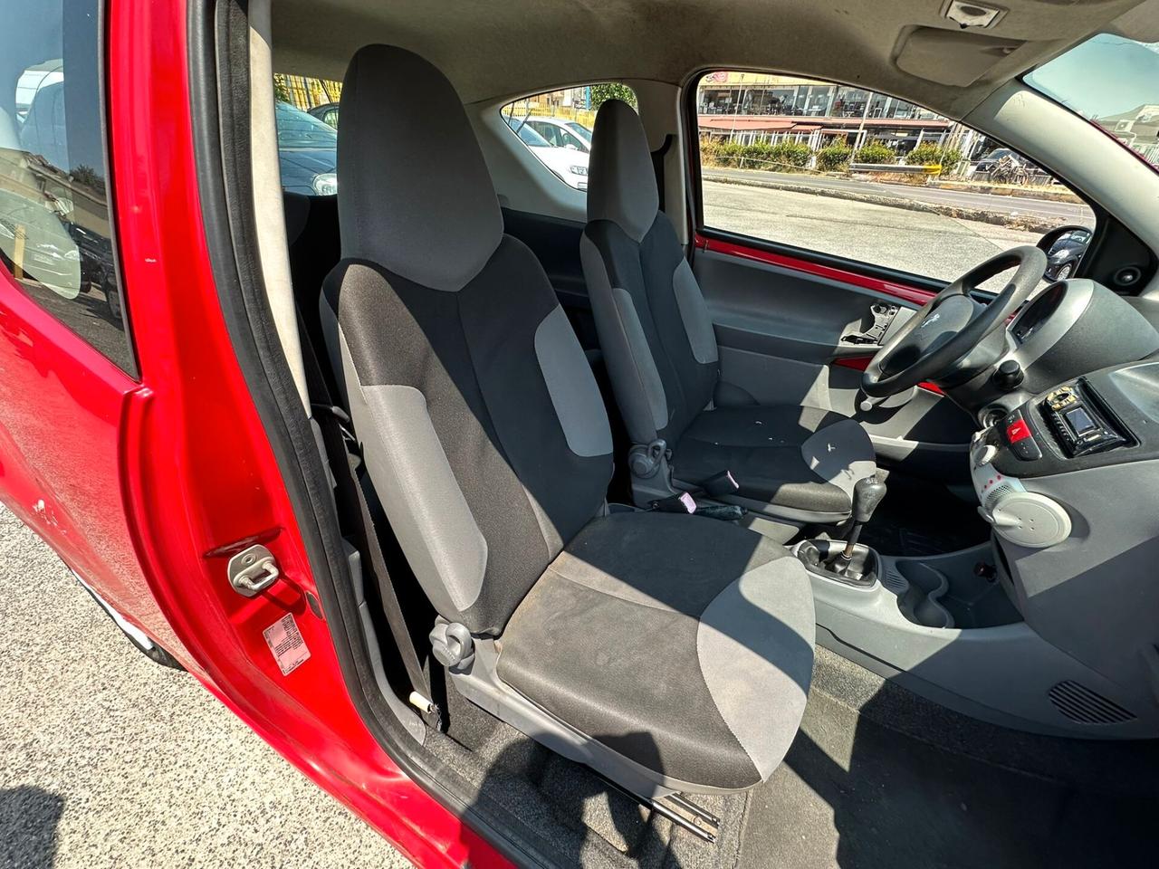 PEUGEOT 107 1.0BENZINA 68CV 120MILAKM NEOPATENTATI