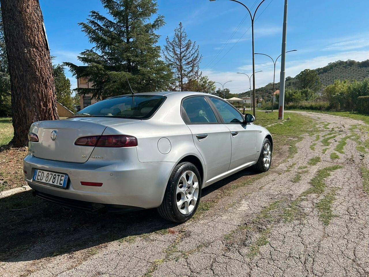 Alfa Romeo 159 1.9 JTDm Distinctive