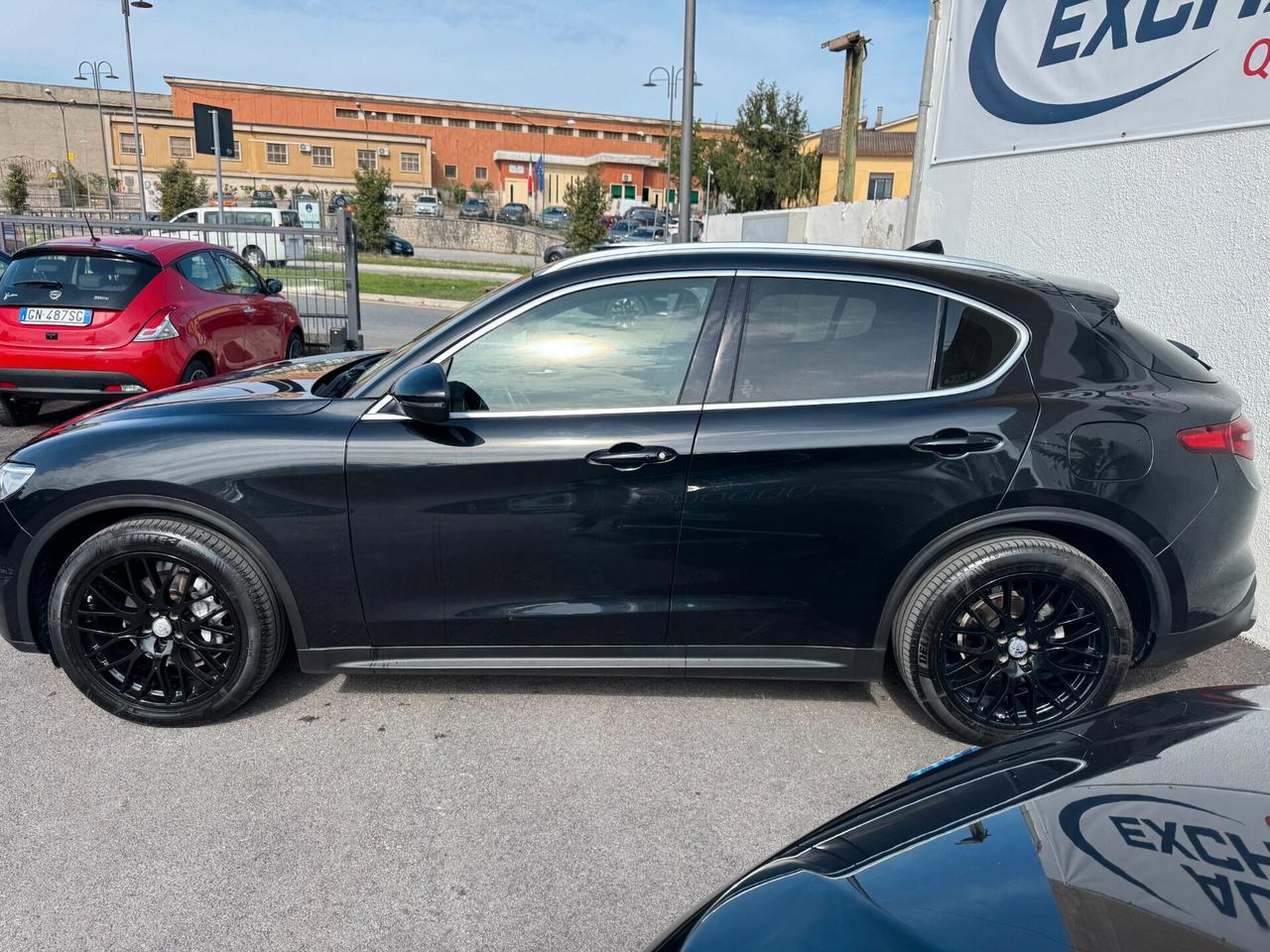 Alfa Romeo Stelvio 2.2 Turbodiesel 160 CV AT8 RWD Business