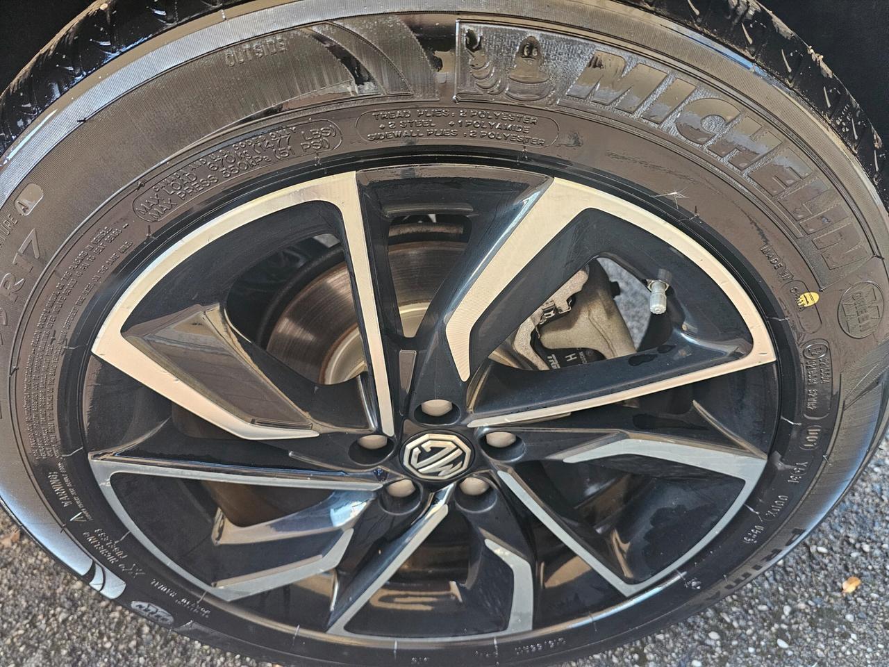 Mg ZS 1.0T-Benzina aut. Luxury