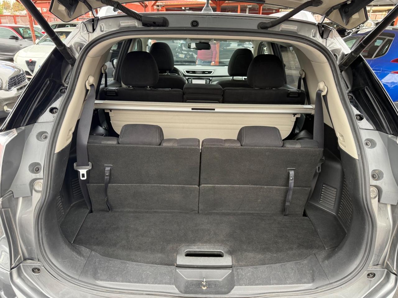 X-Trail 1.6 dCi 2WD Tekna-80 mila km -7 posti-rate