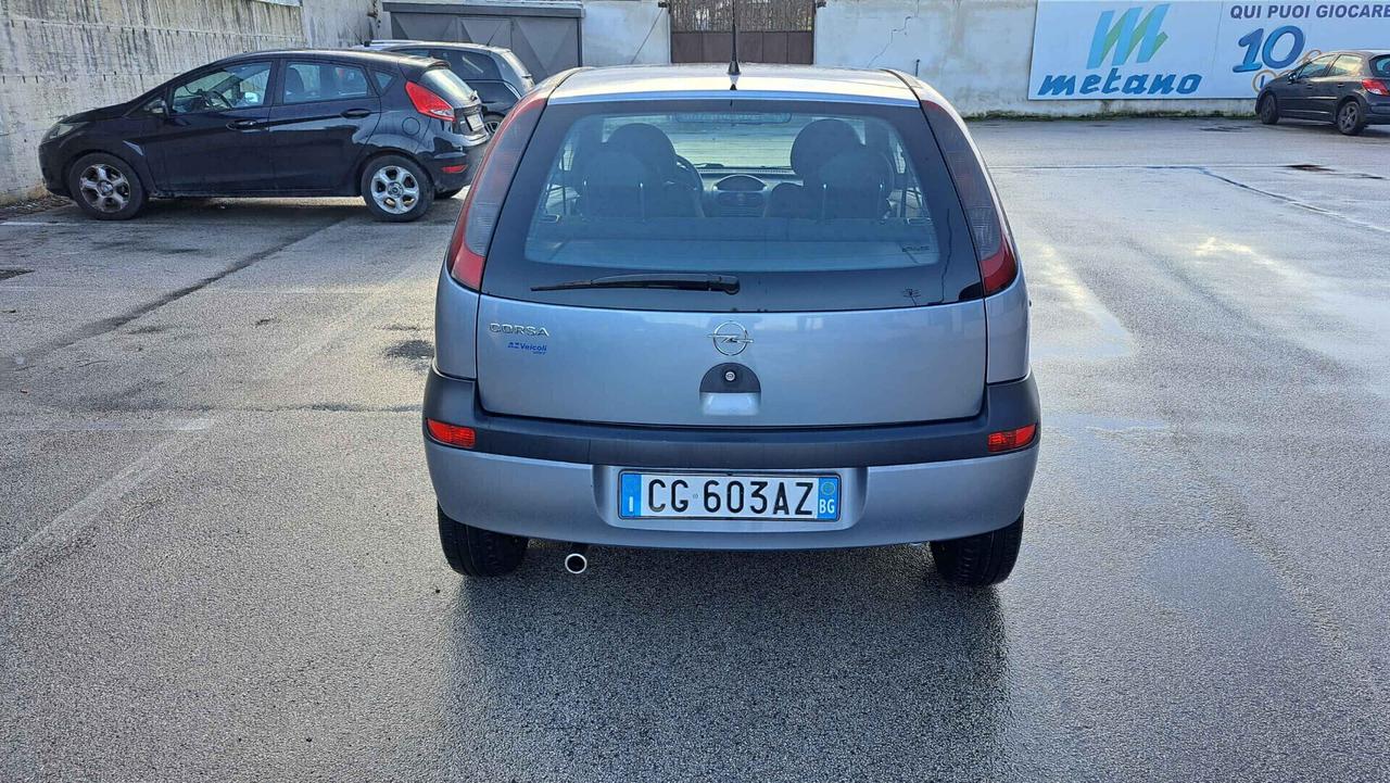 Opel Corsa 1.0i 12V Edition