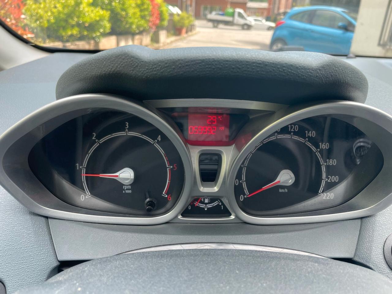 Ford Fiesta 1.6 TDCi 95 CV 5p. Titanium