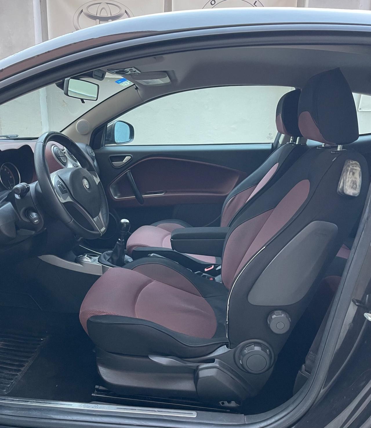 Alfa Romeo MiTo 1.4 155 CV Distinctive