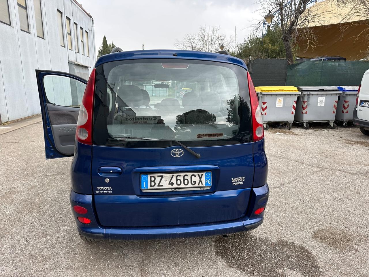 Toyota Yaris Verso 1.3i 16V cat Sol