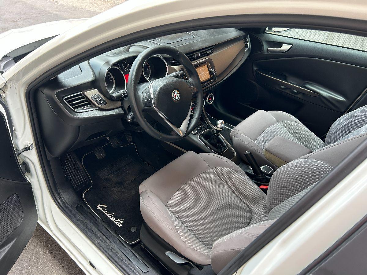 ALFA ROMEO - Giulietta - 1.6 JTDm-2 105 CV Exclusive