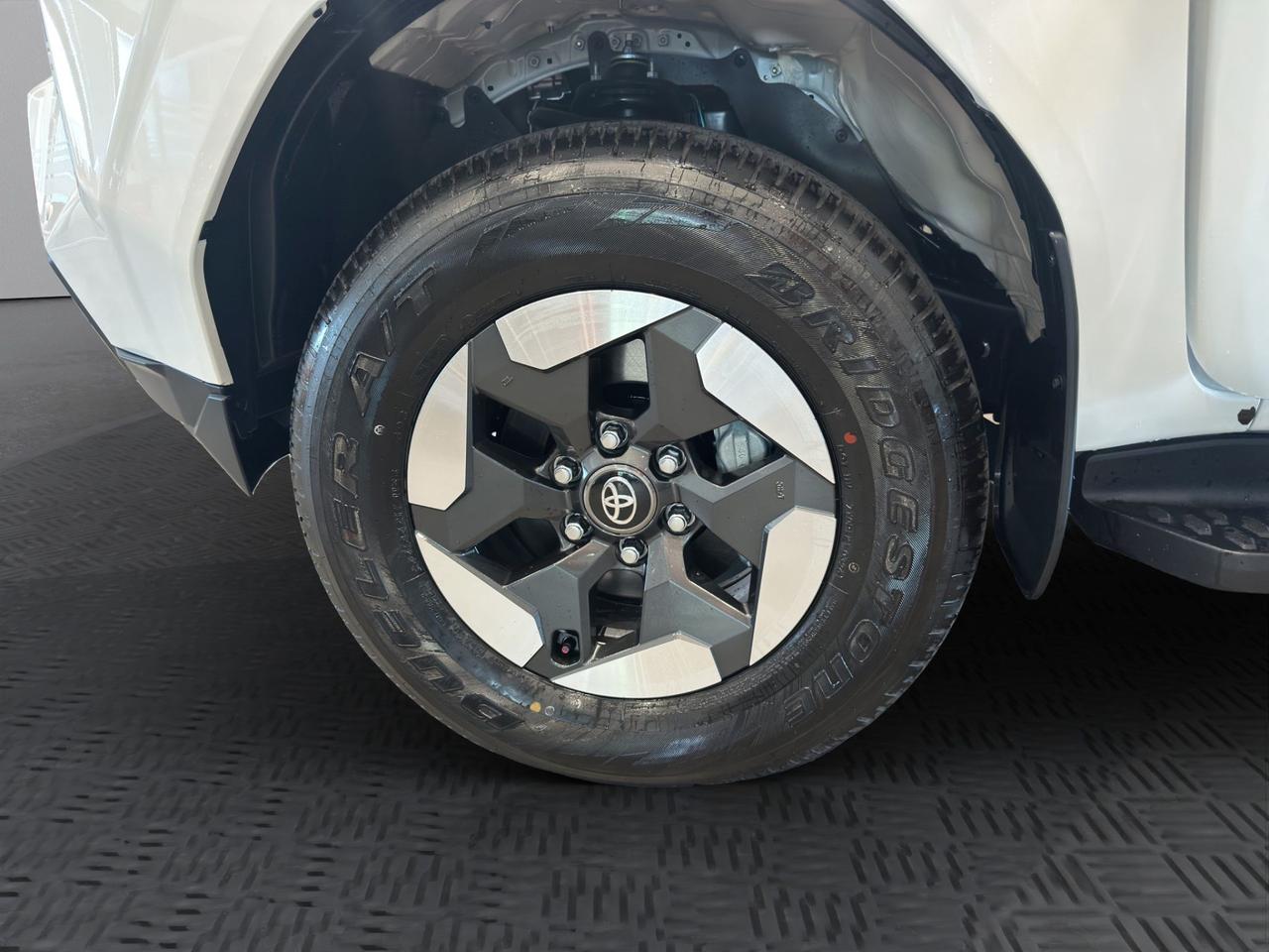 Toyota Hilux 59,2 kWh double cab Icon
