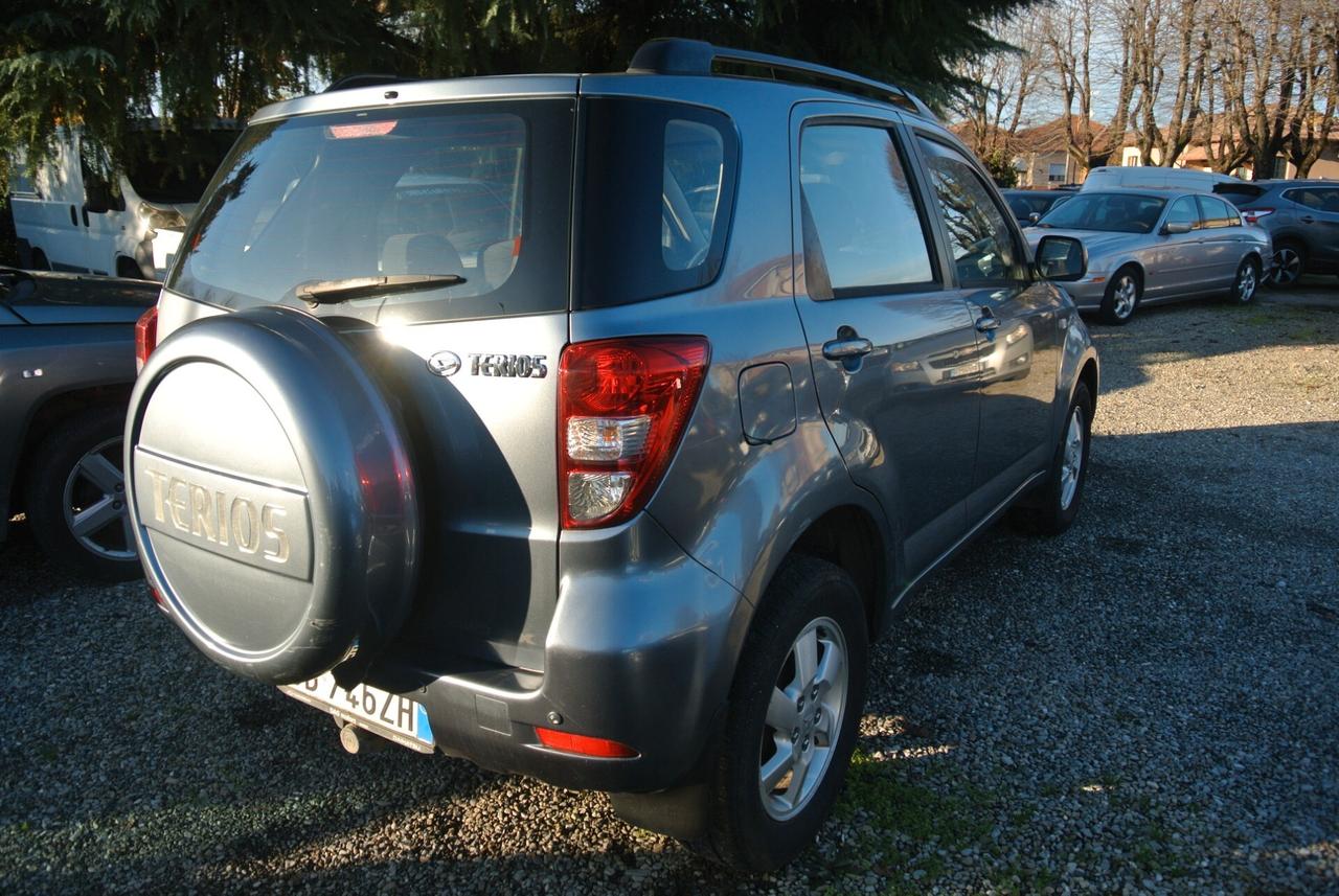 Daihatsu Terios 1.5 4WD SX O/F