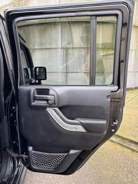 Jeep Wrangler Unlimited 2.8 CRD DPF Sahara Auto