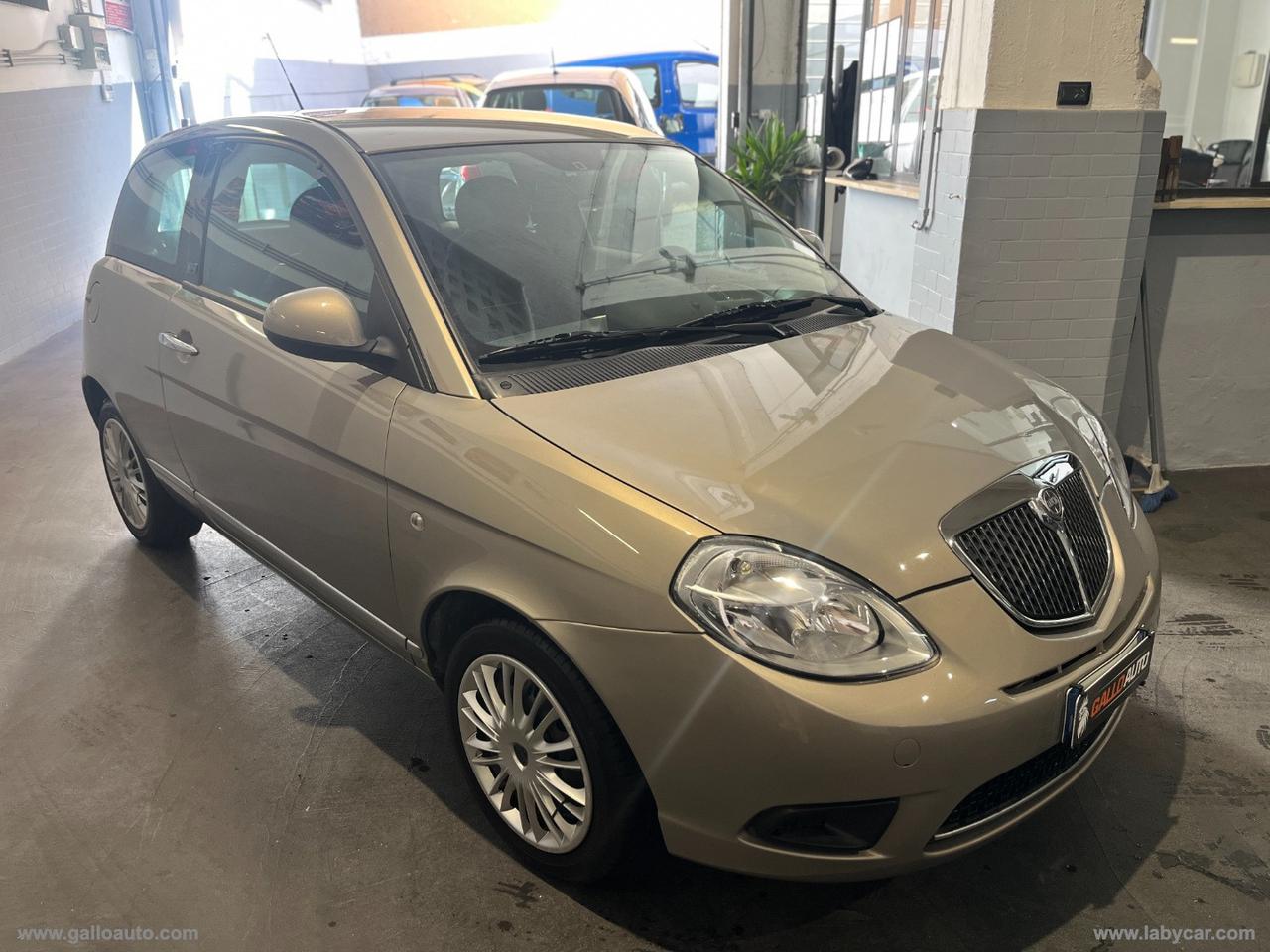 LANCIA Ypsilon 1.2 69 CV Diva