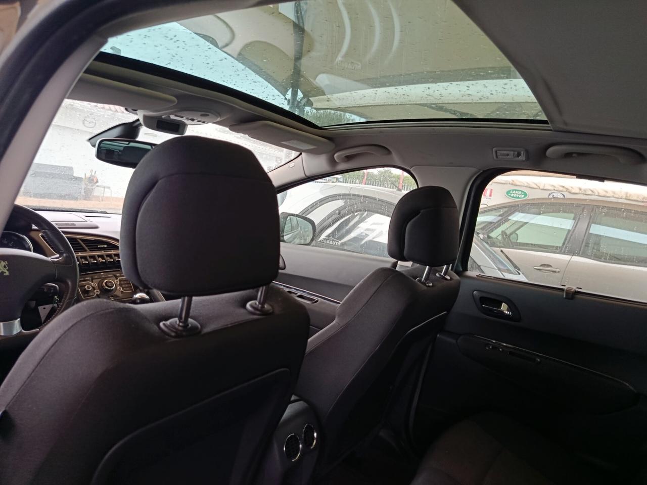 Peugeot 3008 2.0 HDi 150CV Tecno